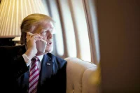 Трамп допустил введение пошлин в 100-200% на китайские автомобили