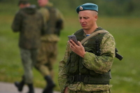 Дисциплинарный арест могут назначить за использование гаджетов в зоне СВО