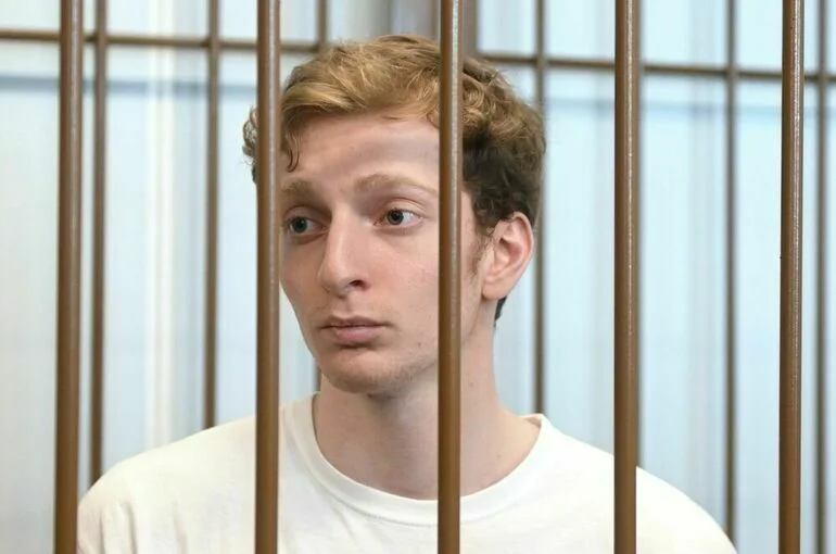 Сына миллиардера Бажаева арестовали за нападение на полицейского