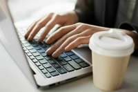 В ЛДПР решили притормозить трудоголиков