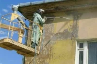 Контролем капремонта жилых домов займутся регионы