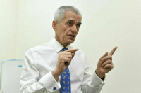 Онищенко считает, что Сена непригодна для купания и тем более для Олимпиады