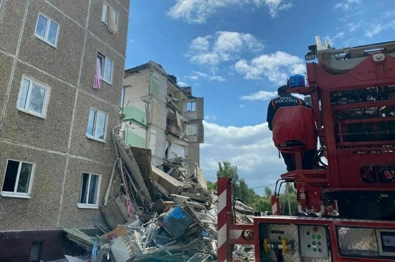 В жилом доме в Нижнем Тагиле произошло еще одно частичное обрушение