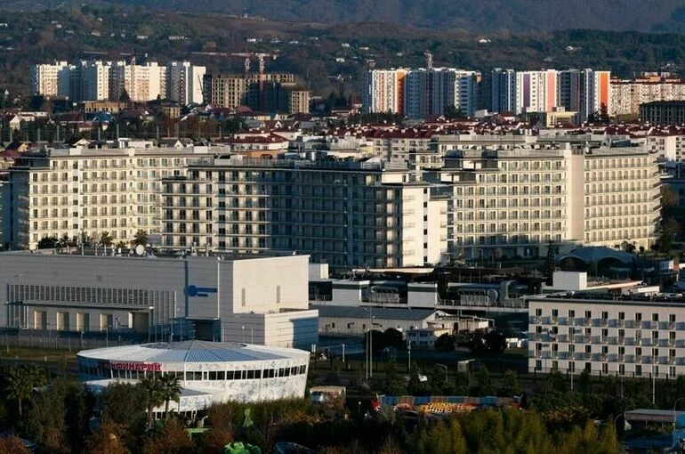 Нарушителями в «Сириусе» займутся местные власти