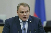 Депутат Толстой рассказал о находящихся в Госдуме миграционных законопроектах