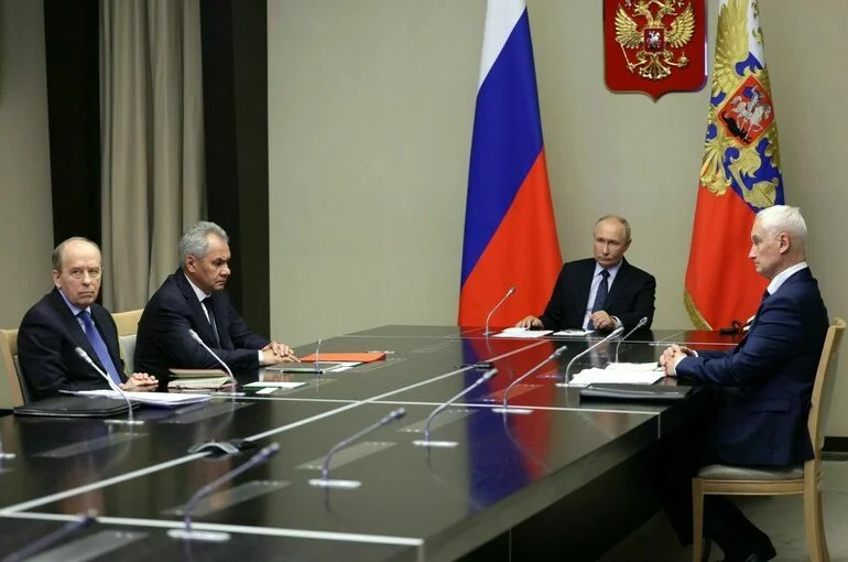 Путин поддержал идею создать региональный штаб по ЧС в Курской области