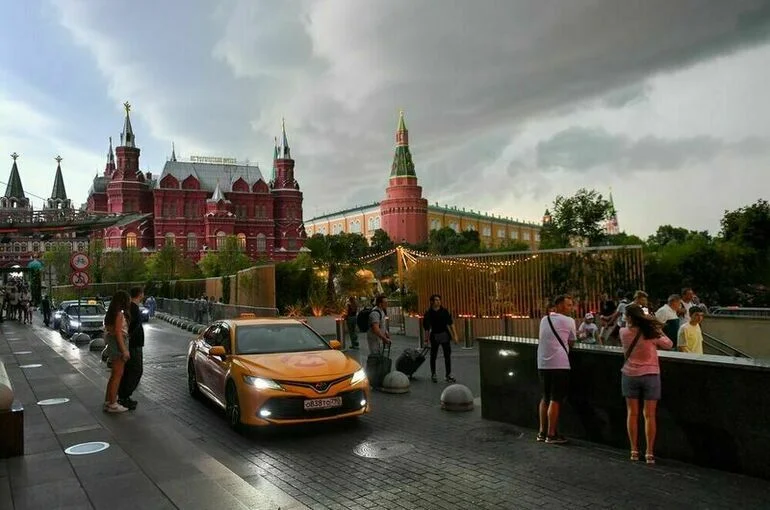 Москвичей предупредили об интенсивных дождях 8 августа