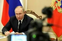 Путин заявил Смирнову, что ситуация в Курской области требует мужества