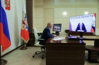 Путин провел встречу с врио губернатора Курской области по видеосвязи 