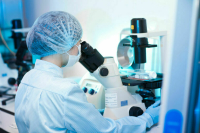 Российские ученые воспроизвели сложный препарат для лечения пациентов со СМА