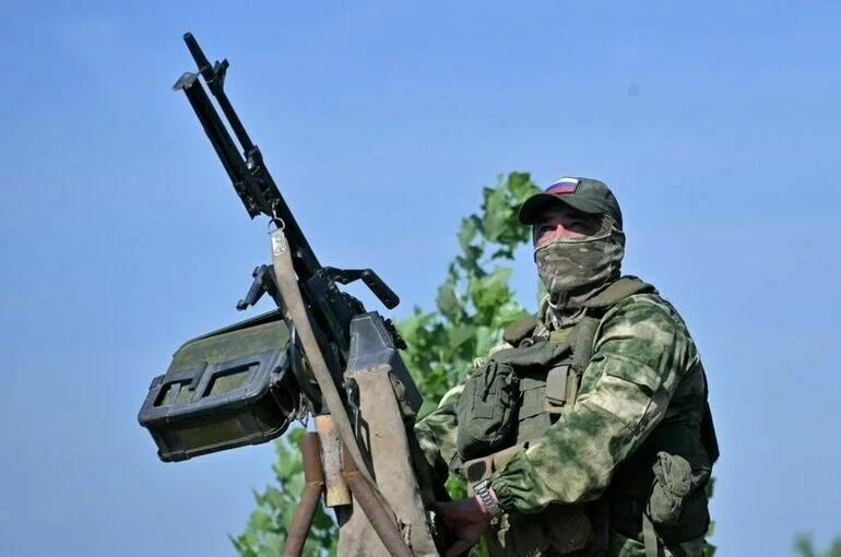 Российские войска взяли в плен украинскую штурмовую группу в Курской области