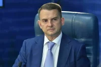 Депутат Нилов поддержал идею отсрочки от армии для молодежи с контрактами в ОПК