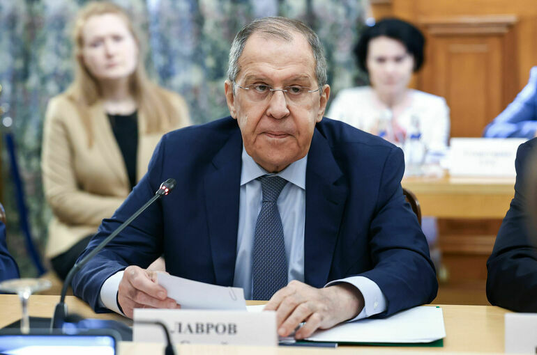 Лавров обсудил с вице-премьером Сербии развитие стратегического партнерства