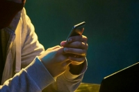 ФСБ задержала в Ростовской области организатора сети телефонных мошенников