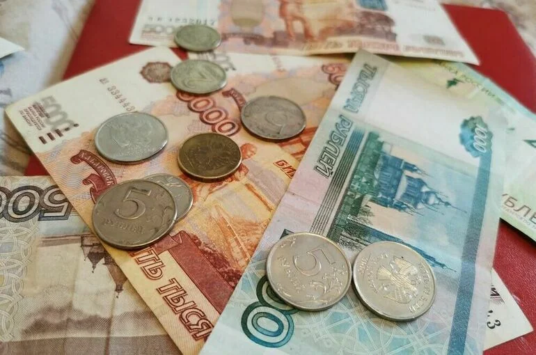 Заслуженным офицерам предложили региональную доплату к пенсиям