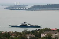 Керченская паромная переправа приостановила работу 