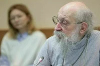 Депутат Вассерман считает, что запрет гаджетов в школах сократит конфликты