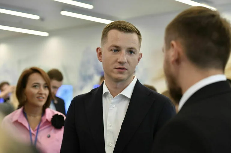 Депутат Метелев рассказал, какие изменения войдут в закон о молодежной политике