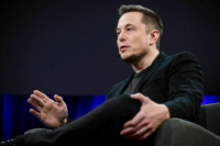 Маск заявил об угрозе удаления соцсети Х в США при победе Харрис