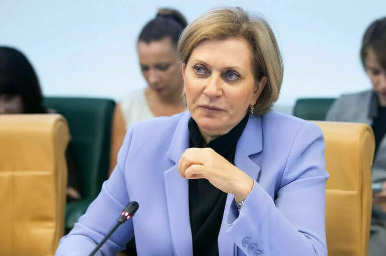 В Роспотребнадзоре заявили о высоких рисках распространения птичьего гриппа