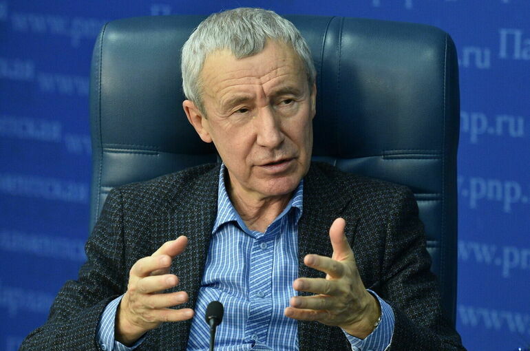 Сенатор Климов считает, что США продавливают граждан заявлениями об ударах по РФ