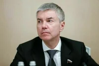 Депутат Ревенко назвал Николая Сванидзе образцом серьезного обращения со словом