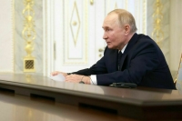 Путин: В России ожидают приезда президента Ирана на саммит БРИКС