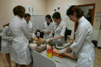 Студентам медвузов продлят возможность работать в больницах