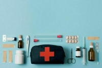 Минтруд определил, где и как нужно хранить аптечку