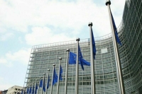 В Еврокомиссии заявили об отсутствии у ЕС единой позиции по ударам вглубь России