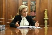 Попова рассказала Путину о разработке лаборатории на базе вертолета