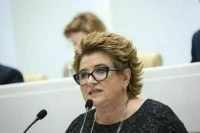 Сенатор Глебова сообщила о кратном росте сумм пожертвований социальным НКО
