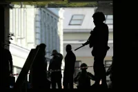 У входа в офис Wildberries в Москве произошла стрельба