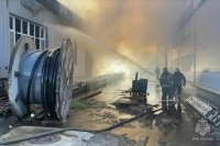 В Подольске горит завод на площади 4,8 тысячи квадратных метров