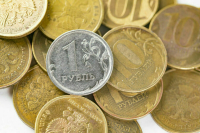 Доля рубля во внешних расчетах РФ приблизилась к 40%