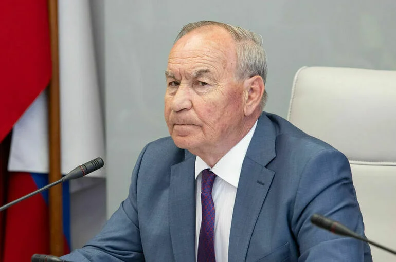 По инициативе краевых парламентариев меняются федеральные законы