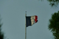 Во Франции снова допустили отправку войск на Украину