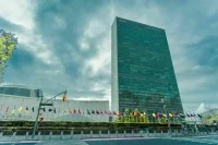 Генсек ООН пообещал рассмотреть вопрос с аккредитацией российского журналиста