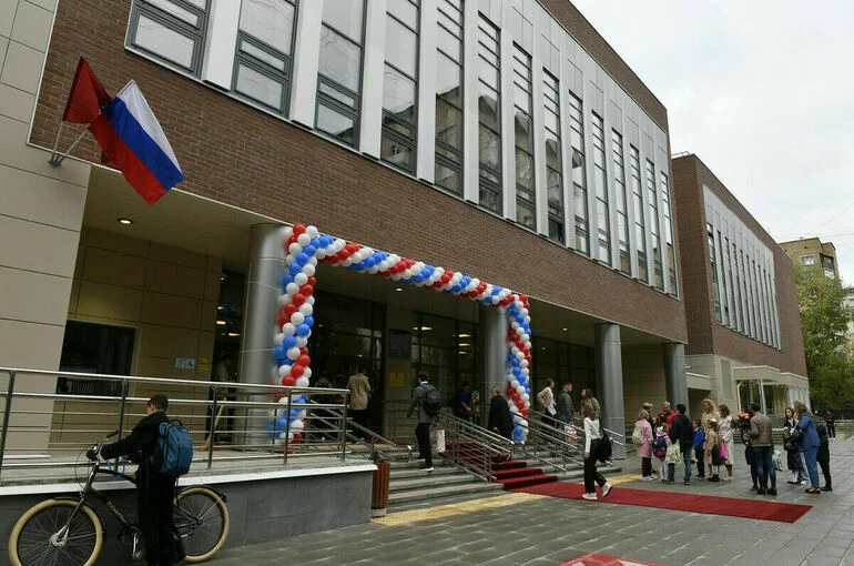 Почти 150 новых школ и детсадов получили лицензии в третьем квартале 2024 года