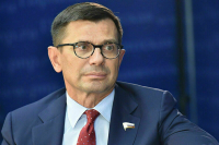 Депутат Антропенко предложил закреплять трудовой патент за работодателем