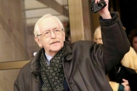 Сыгравший Шерлока Холмса актер Ливанов госпитализирован в реанимацию