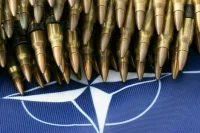 FT: Запад обсуждает с Киевом уступки территорий в обмен на вступление в НАТО