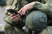 Мобильный телефон доведет до гауптвахты