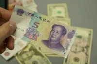 В сентябре рубль подешевел к юаню на 9,9%