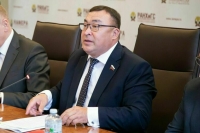 В Совфеде призвали формировать целостную систему антикоррупционного образования