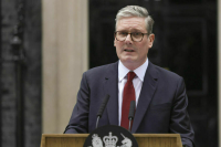 Популярность премьера Британии составила 27 процентов