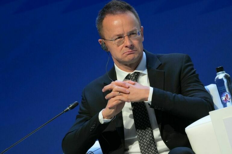 В Венгрии считают, что вступление Украины в НАТО приведет к войне