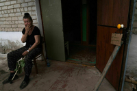 Украинские войска захватили мирных жителей в курской Судже