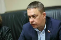 Сенатор Гибатдинов предложил ограничить число детей, которых можно взять под опеку