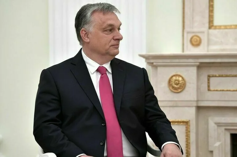 Politico: Орбан хочет сорвать выделение кредита ЕС Киеву для помощи Трампу